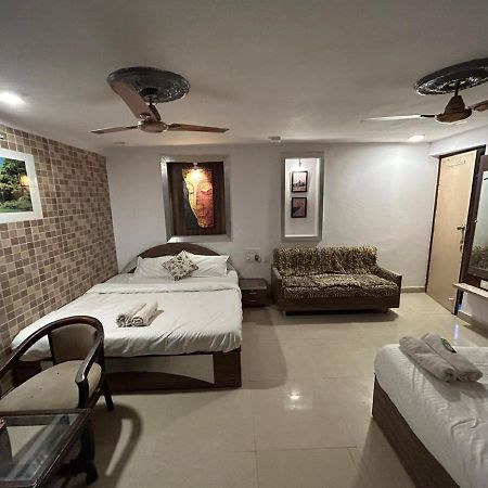 The Peach Tree Rooms Monte Abu Exterior foto