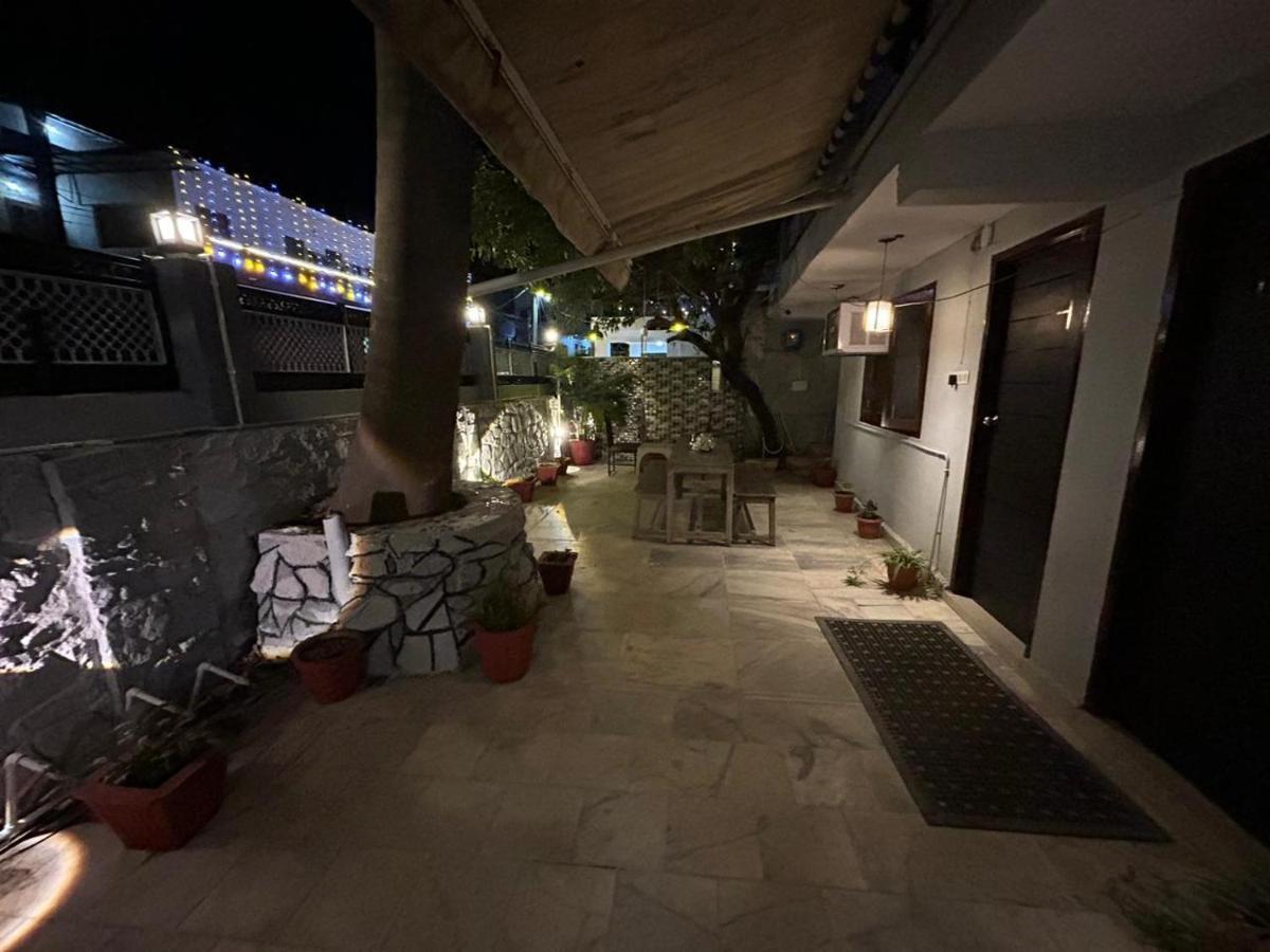 The Peach Tree Rooms Monte Abu Exterior foto