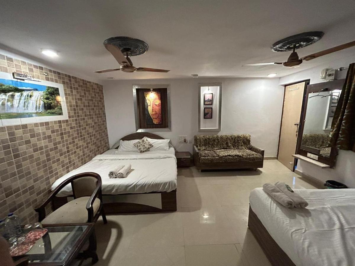 The Peach Tree Rooms Monte Abu Exterior foto