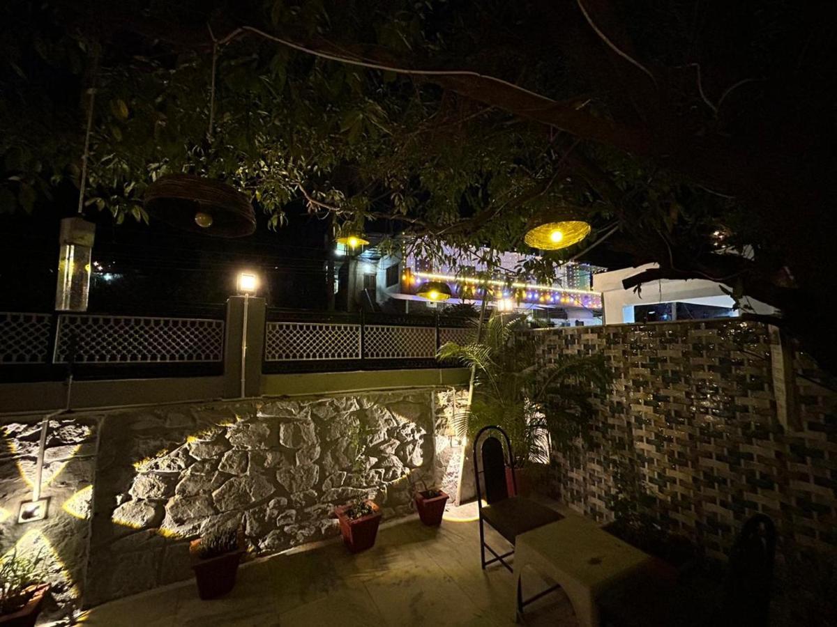 The Peach Tree Rooms Monte Abu Exterior foto
